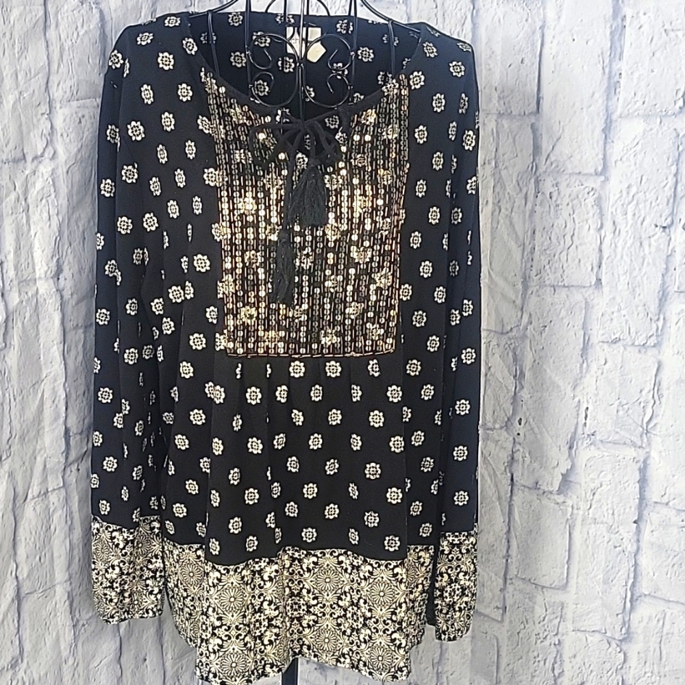 CHICO'S Black and White‎ Floral Sequined Bohemian Blouse Large